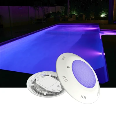 LED-poollamp op de wand